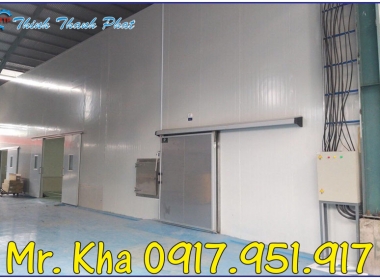 CỬA TRƯỢT KHO LẠNH 001